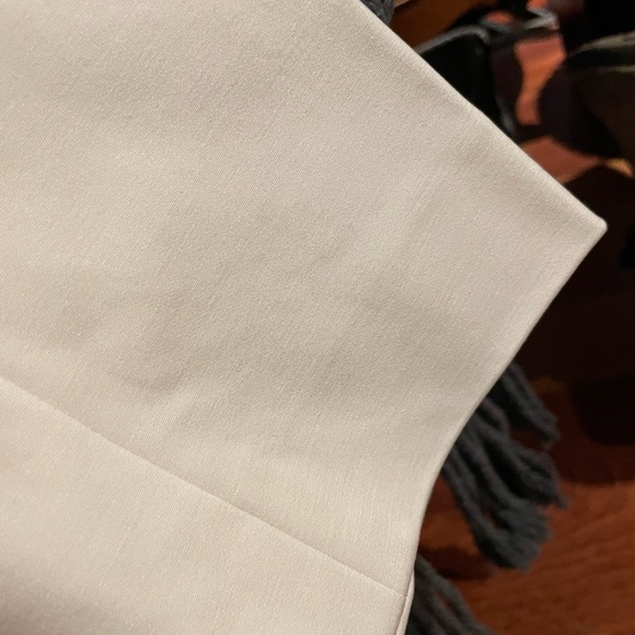 2 Piece Suit - Picture 5 of 9